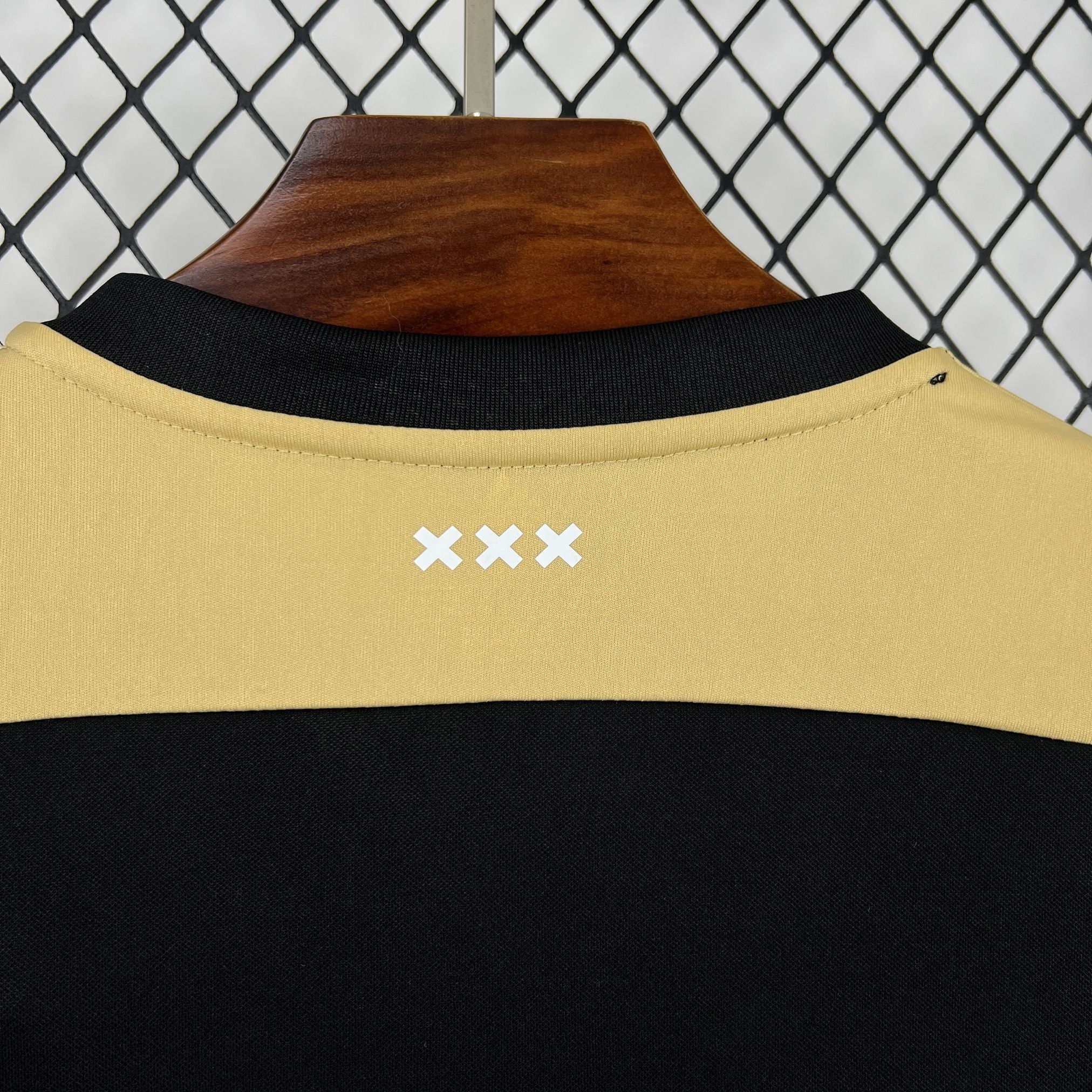 AJAX maillot foot retro 2018 2019