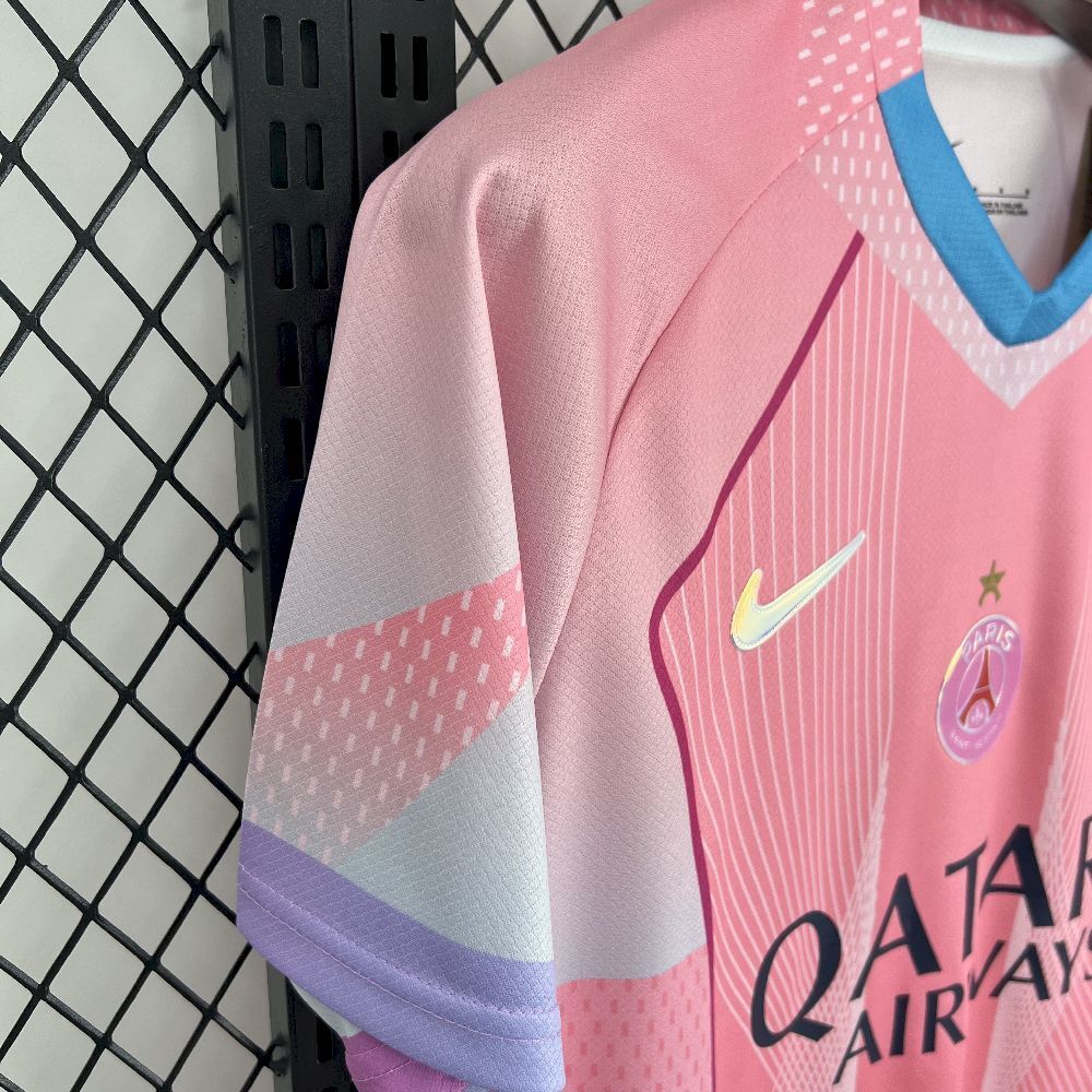PSG Paris Saint Germain Maillot Foot Concept 2026 2027 Rose