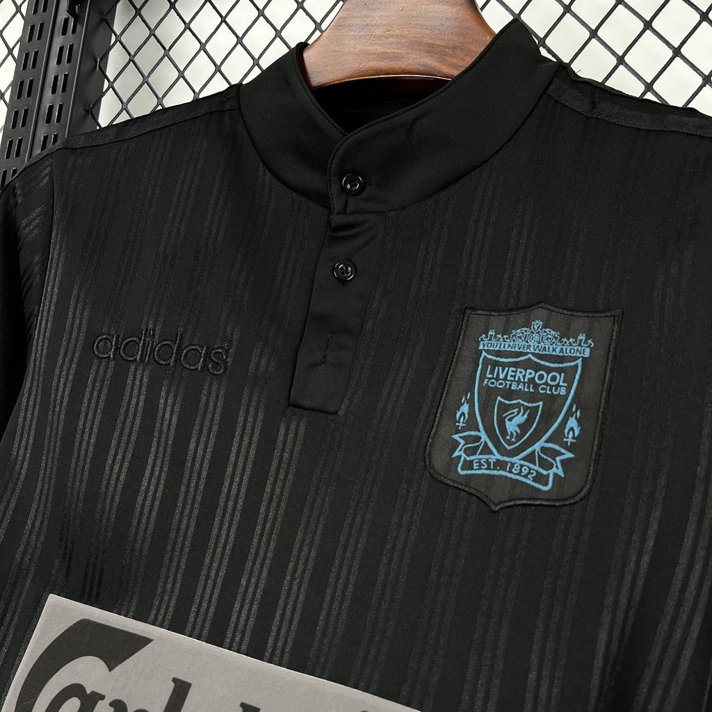 Liverpool maillot foot retro 1995 1996