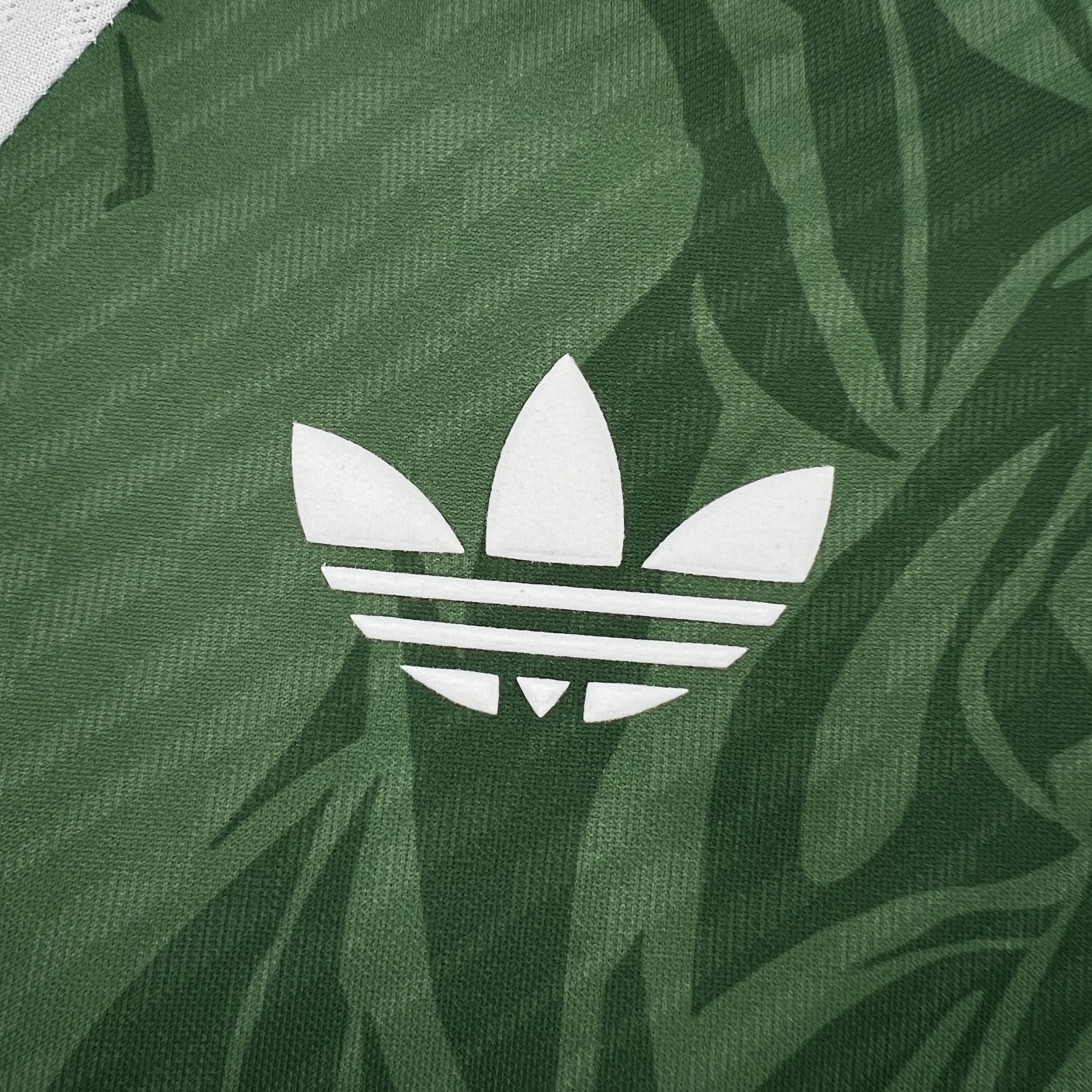 Arsenal maillot foot Concept 2026 2027
