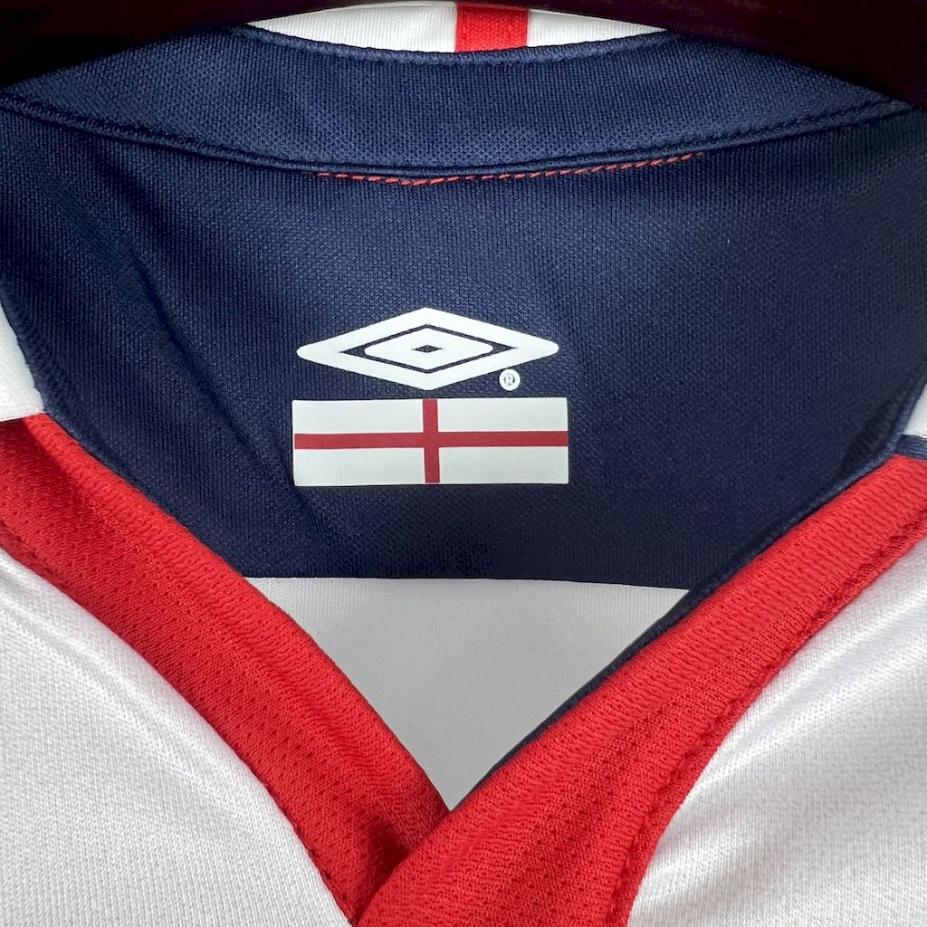 Angleterre maillot foot 2004 retro
